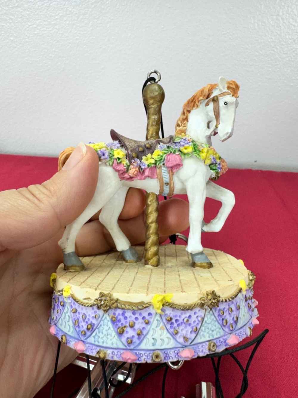 Tunes wind White Carousel Horse Ornament with Pastel Floral Saddle